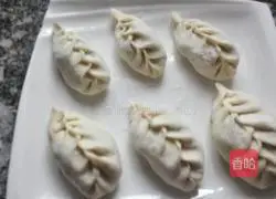 Illustration of how to make vegetable buns 10