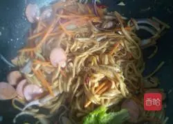 Illustration of Homemade Fried Noodles 9