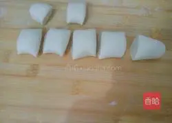 Illustration of homemade steamed buns 7