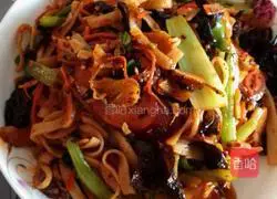 Illustration of how to make small fried noodles 5
