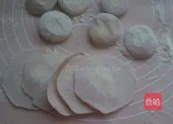 Illustration of making sophora dumplings 12