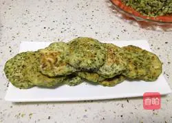 Illustration of how to make crispy and delicious spinach pancakes 11