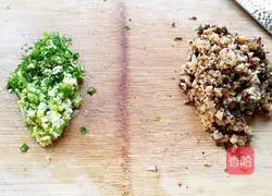 Illustration of how to make pot stickers and dumplings 4