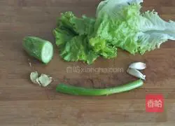 Illustration of how to make delicious and healthy egg fried rice 4