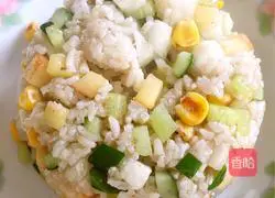 Illustration of how to make fruit fried rice 7