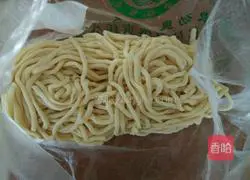 Farm Scallion Noodles Recipe Illustration 3