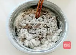 Illustration of how to make black rice noodles little hedgehog steamed buns 3