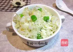 Illustration of how to make scallop protein fried rice 9