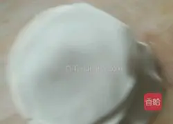 Mushroom and leek Illustration of how to make dumplings 1