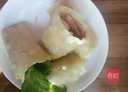 Vegetable Bacon Egg Burrito Recipe Illustration 12