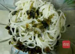 Assorted preserved eggs Illustration of how to make cold noodles 10