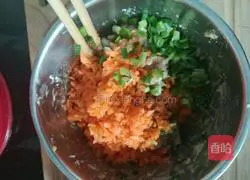 Illustration of how to make dumpling skin and chive meatloaf 5