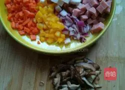 Illustration of how to make mixed fried rice 2