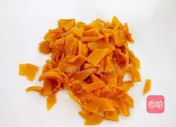 Illustration of how to make butterfly steamed buns 1