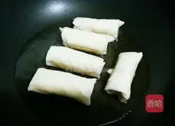 Vibrant Banana Cake Recipe Illustration 7