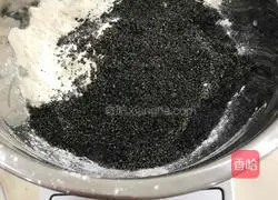 Illustration of how to make black sesame steamed buns 4