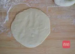 Illustration of how to make diced pork and cabbage buns 14