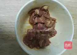 Illustration of how to make assorted fried noodles 1