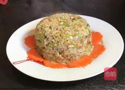 Illustration of how to make ham, egg, vegetable and fried rice 12