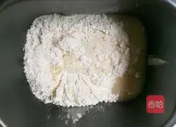 Illustration of how to make jujube steamed buns 4