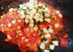 Stir-fried steamed buns with cumin and vegetables Illustration of how to do it 8