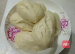 Illustration of how to make milk steamed buns 7