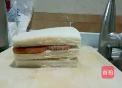 Illustration of how to make a sandwich 7