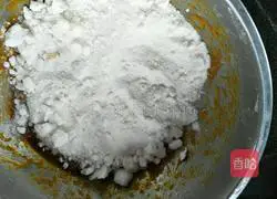 Illustration of how to make fried sweet potato cakes 5