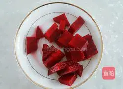 Beet juice noodle dumplings recipe 1