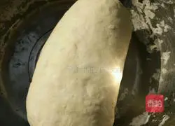 Illustration of how to make hollow sesame cake 4