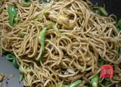 Illustration of how to make fried noodles 7