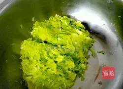 Illustration of how to make zucchini and egg dumplings 5