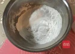 Illustration of how to make crystal bean paste dumplings 1