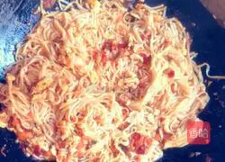 Illustration of how to make tomato and egg noodles 9