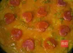 Illustration of how to make ham omelette 9