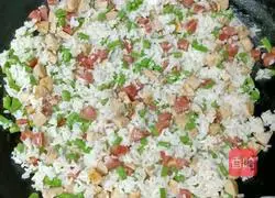 Illustration of how to make meatballs, beans and fried rice 11