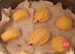 Illustration of how to make pumpkin steamed buns 6