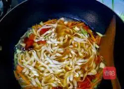 Illustration of how to make vegetarian vegetable soup noodles 6