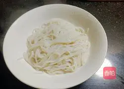 Hot and sour soup noodle recipe 11