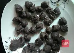 Illustration of how to make glutinous rice balls with bean paste 6