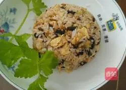 Illustration of how to make fried rice with dried radish and eggs 7