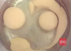 Colored meat Illustration of how to make silken egg fried rice 4