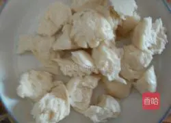 Illustration of how to make fried steamed buns 1