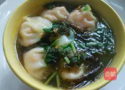 Illustration of how to make carrot and meat wontons 12