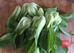 Illustration of how to make shredded pork noodles 3