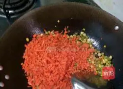 Illustration of how to make colorful whole grain fried rice 5