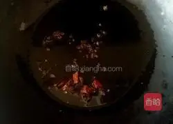 Illustration of how to mix bean sprouts with gluten 4