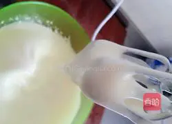Illustration of how to make milk-flavored corn cakes 5