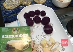 Illustration of how to make purple sweet potato balls and pumpkin pancakes 3