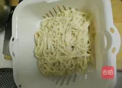 Illustration of how to make fried noodles 1